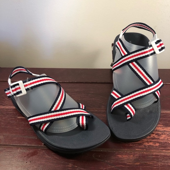 Madden Girl Women's Strappy Casual Sandals Red/White/Blue Size 9 NWT - Picture 10 of 10